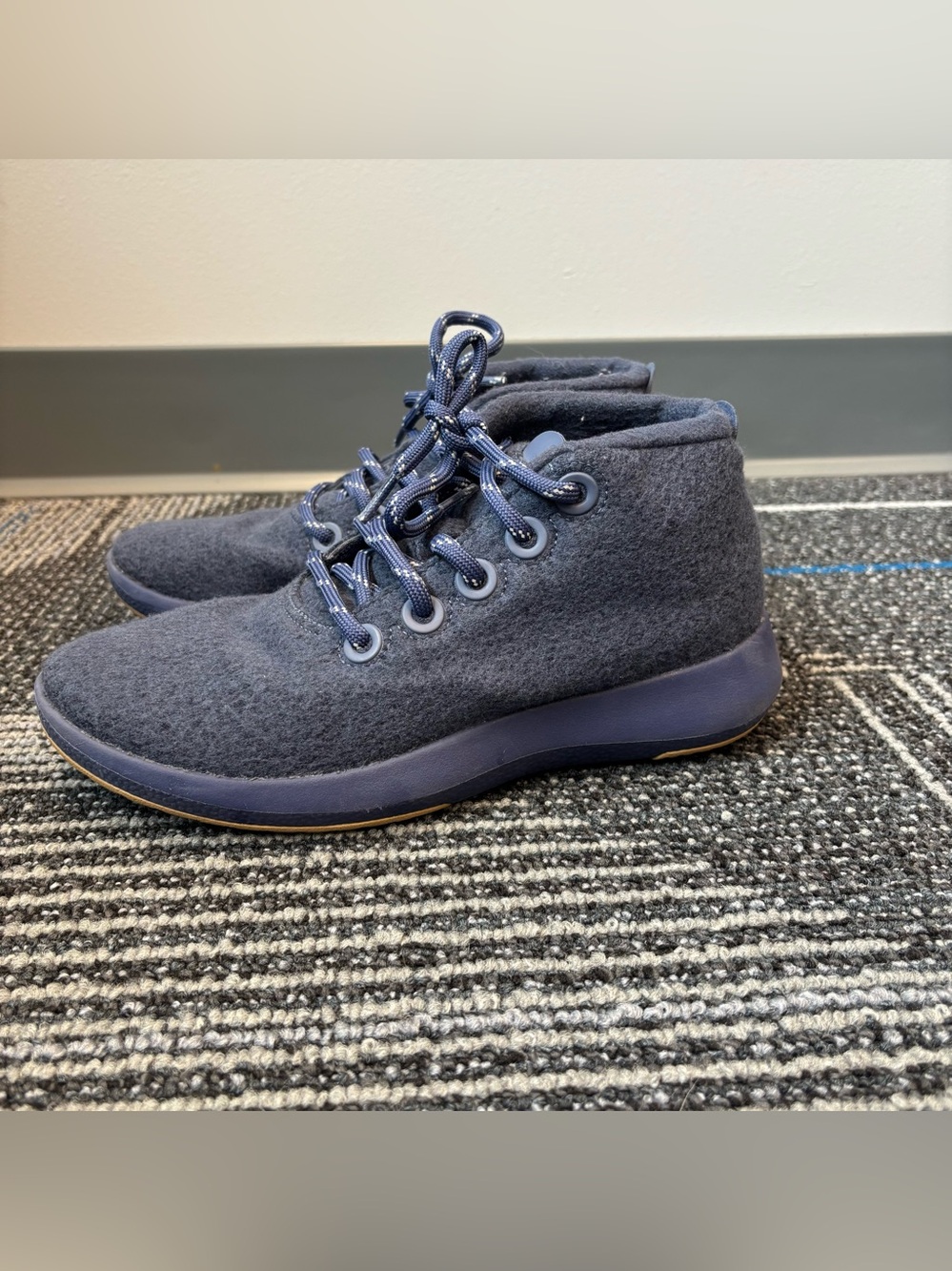 Allbirds women’s merino wool runner-up mizzles size 8 hazy indigo blue 8